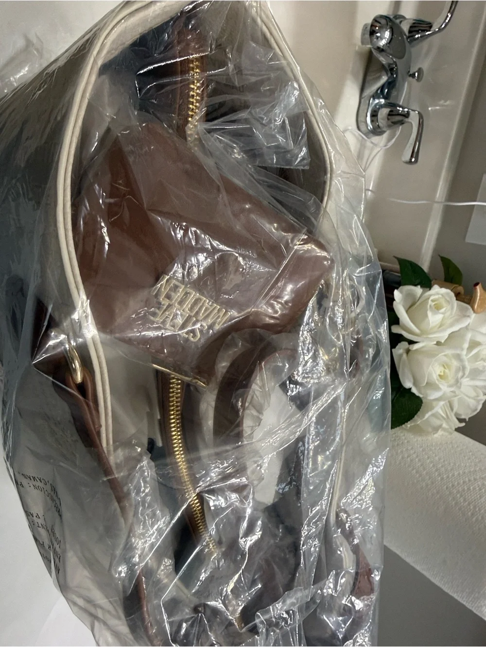 Steve Madden White Tote Bag with Brown Trim